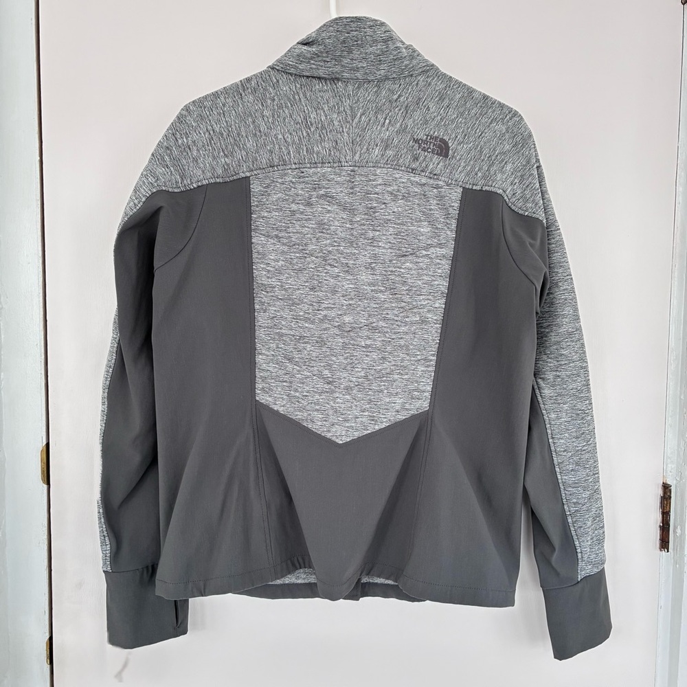 The North Face Women's Gray Jacket - Picture 4 of 8